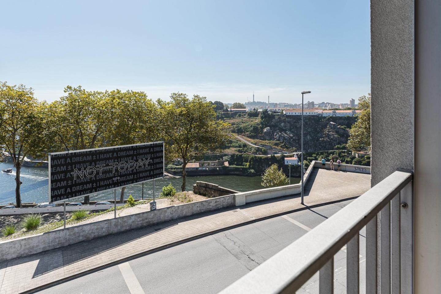 Guestready - Fantastic Apt Overlooking Douro River Porto Ngoại thất bức ảnh